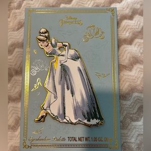 Disney Princess Storybook Cinderella Eyeshadow Palette 12 Cosmetic Makeup New!